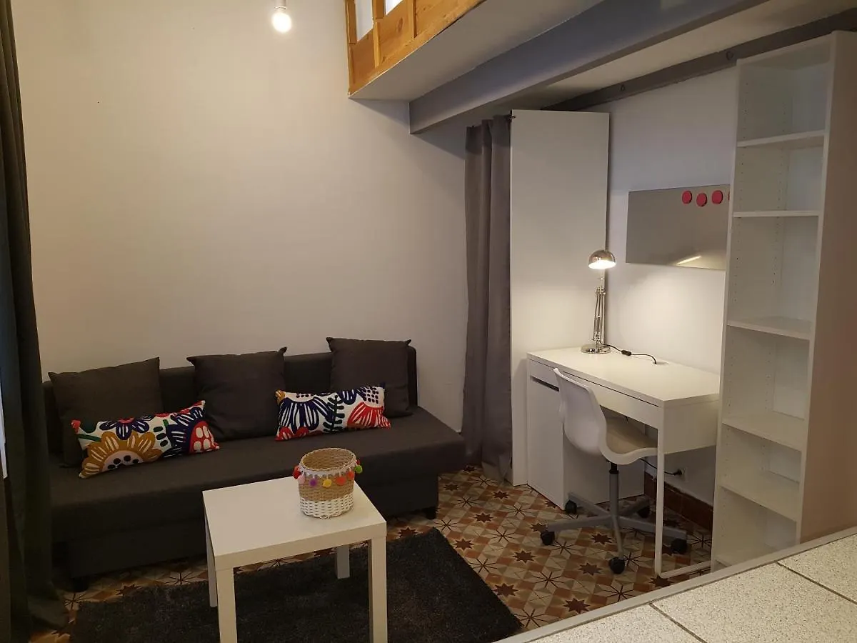 Charmant Studio Tout Equipe Au Coeur D Avignon Apartman
